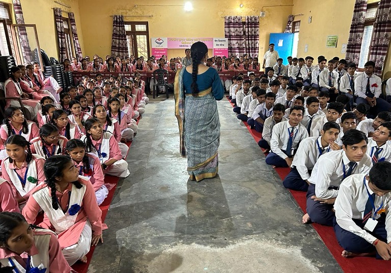 666e7004-8432-4d6a-b85e-41759db35a1b