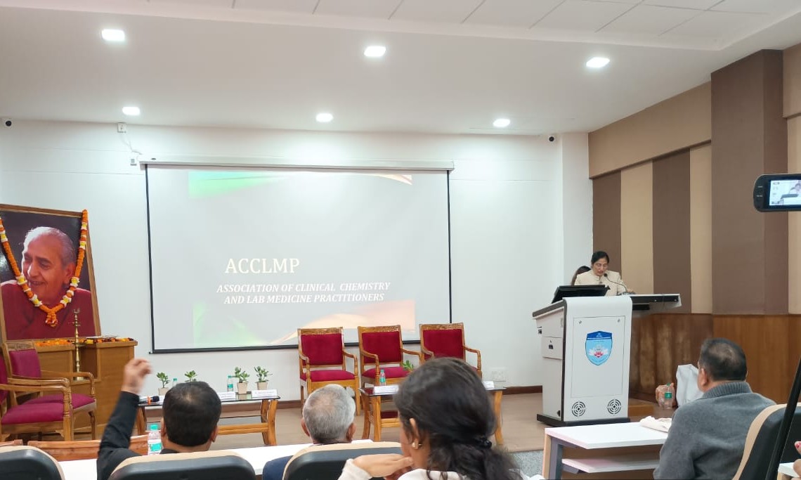 WhatsApp Image 2024-11-29 at 19.23.04 (1)