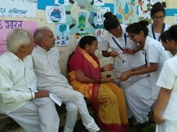 outreach-activities-rafrwz78hqflh5cnx2rliif0lb0ukjynuivgm9b63k