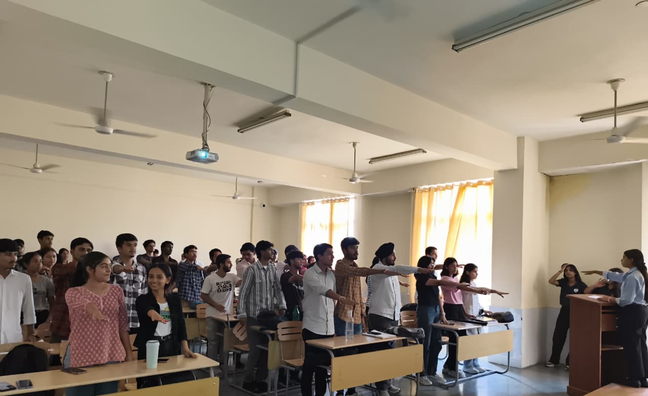 WhatsApp Image 2025-09-17 at 15.58.53